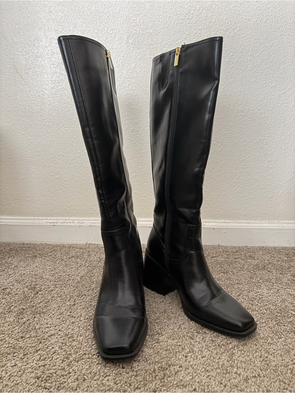 Vince Camuto Black Knee-High Leather Block Heel Boots with Gold Zipper